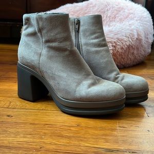 COPY - Camper Alice gray ankle boots